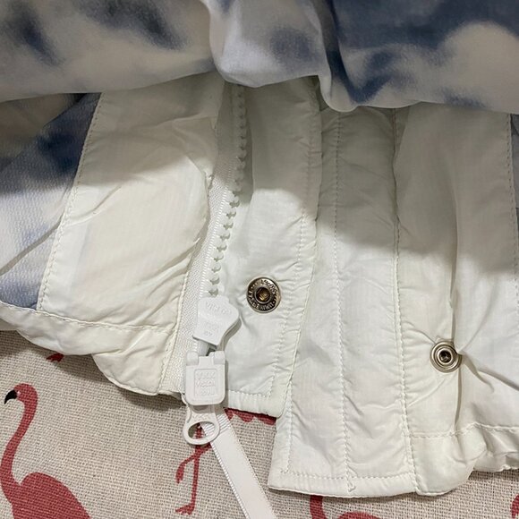 Unisex White Sleeveless Canada Goose Down Vest - Picture 4 of 13